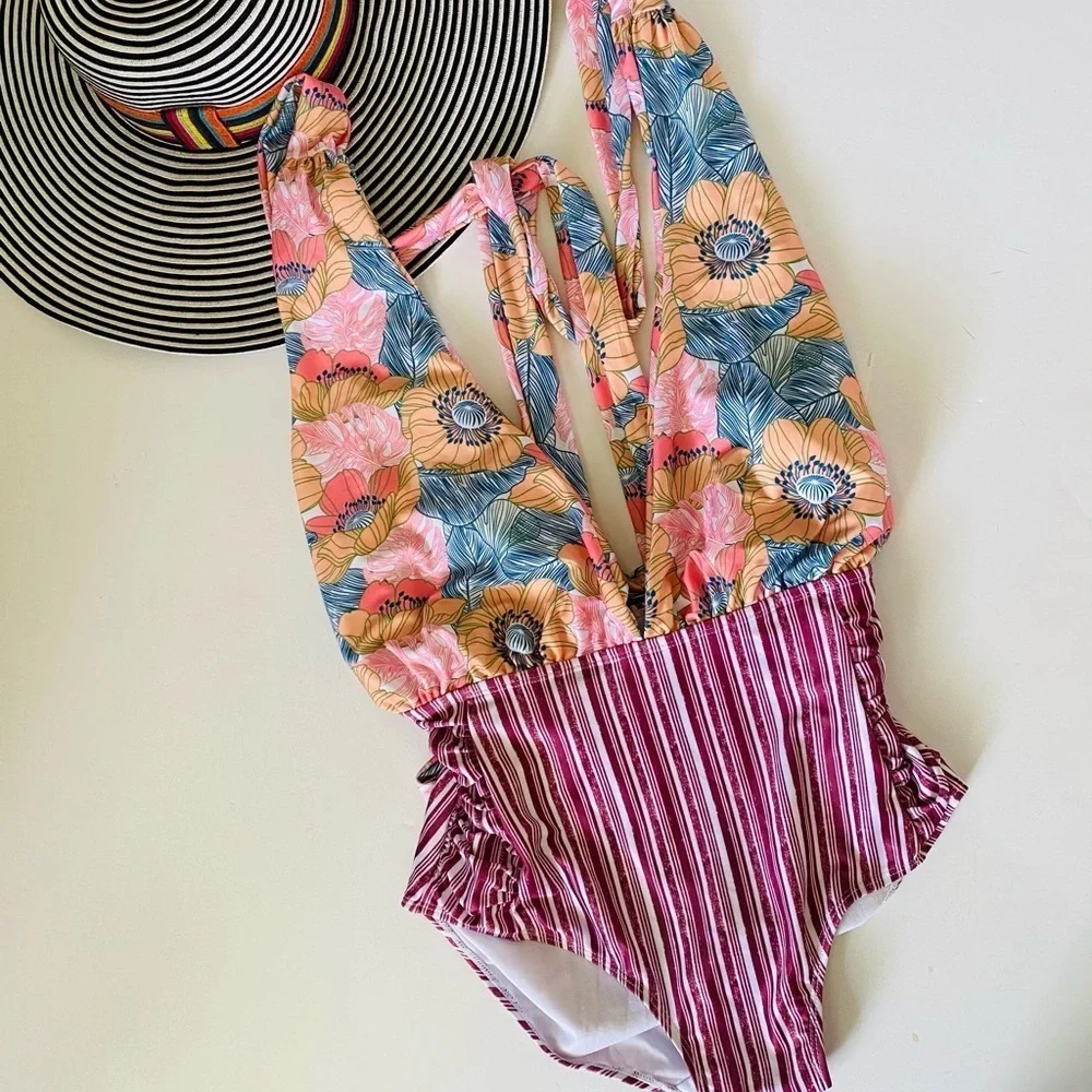 Nicole Miller convertible self tie swimsuit, Sz. M